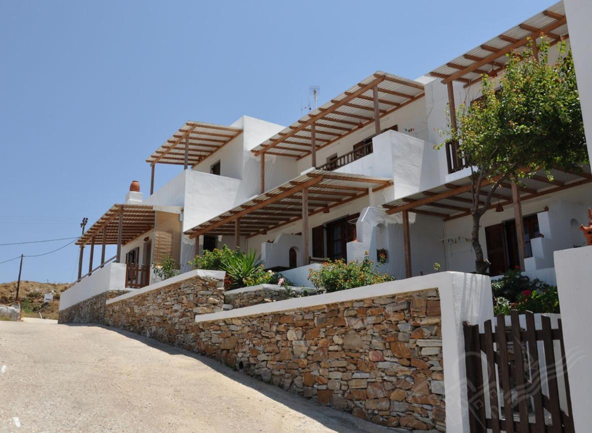 Margarita And Chara Hotel Faros  Exterior photo