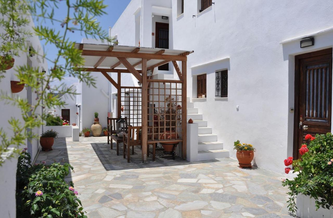 Margarita And Chara Hotel Faros  Exterior photo