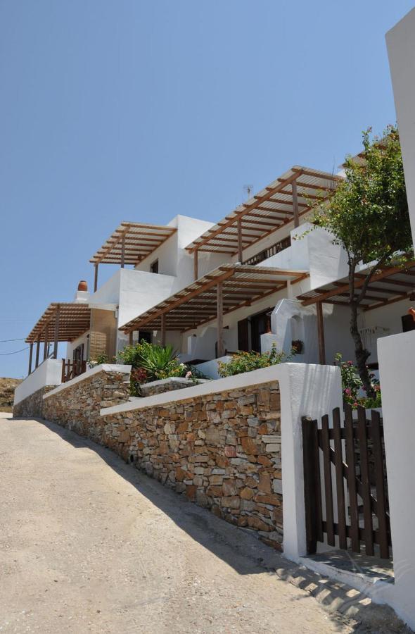 Margarita And Chara Hotel Faros  Exterior photo