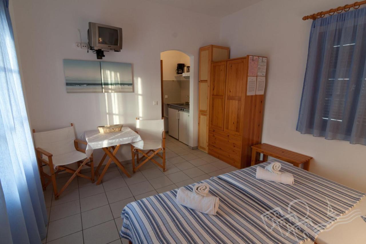 Margarita And Chara Hotel Faros  Exterior photo