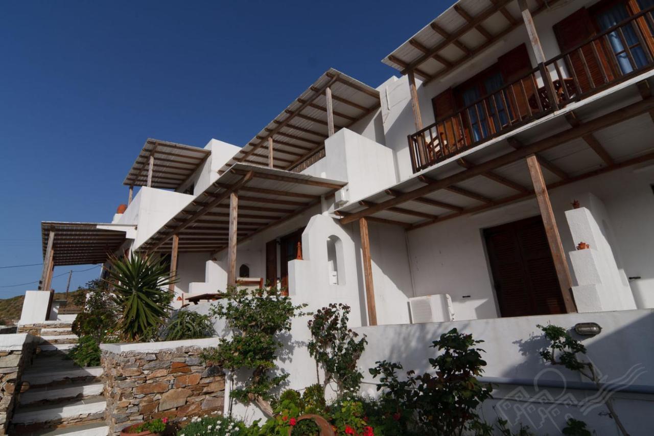 Margarita And Chara Hotel Faros  Exterior photo